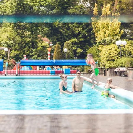 Parque de vacaciones Veluwepark De Bosgraaf | Luxe & Wellness Lieren