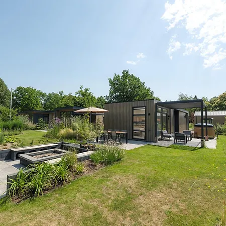 Veluwepark De Bosgraaf | Luxe & Wellness Aldeamento Turístico Lieren